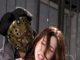 三角木馬責め!! 04 股間を引き裂かれてヒーヒー泣き叫びながら、ワレメに直撃!天まで突き抜けるような刺激に堪らずイッてしまう女たち サンプル動画サムネイル